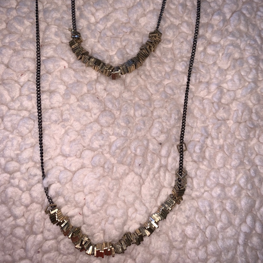 Dark brass chain w/metallic gold accent necklace